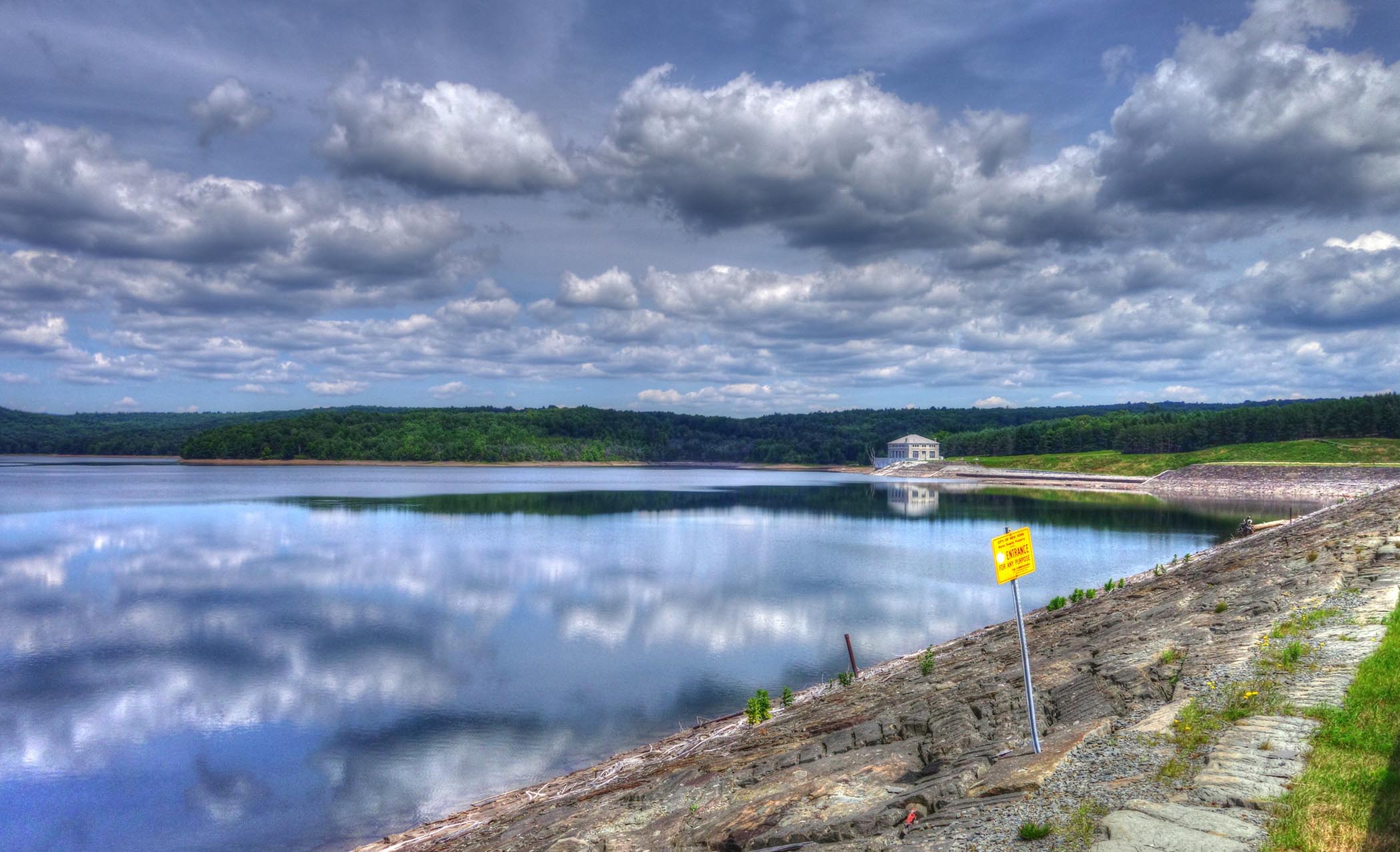 Neversink Reservoir How carbon shapes drinking water