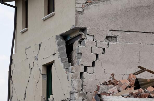 A building damaged by an earthquake