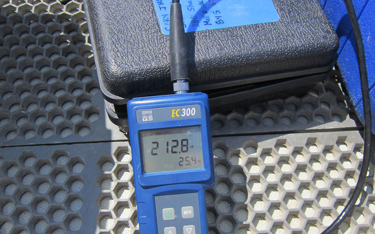 conductivity reader
